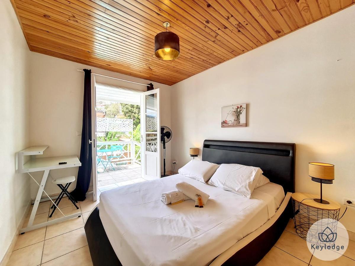 Paul Et Aliette - T3 Classe 3 Etoiles - 70M2 - Saint-Denis Extérieur photo