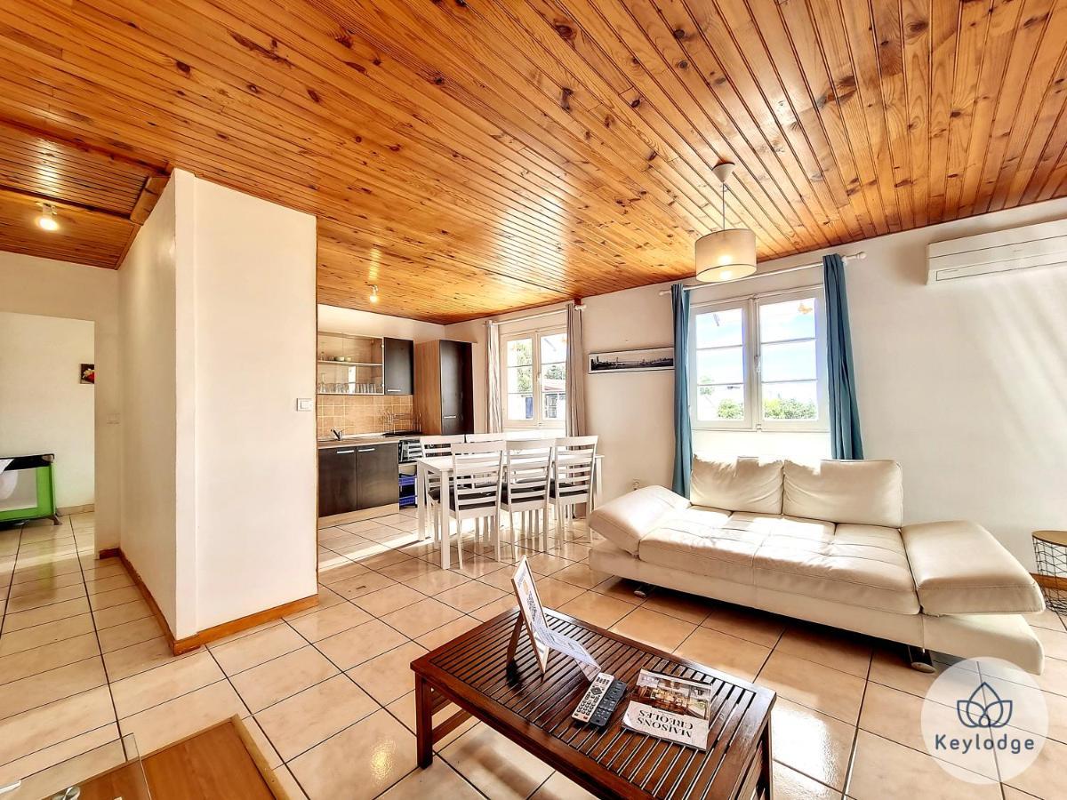 Paul Et Aliette - T3 Classe 3 Etoiles - 70M2 - Saint-Denis Extérieur photo