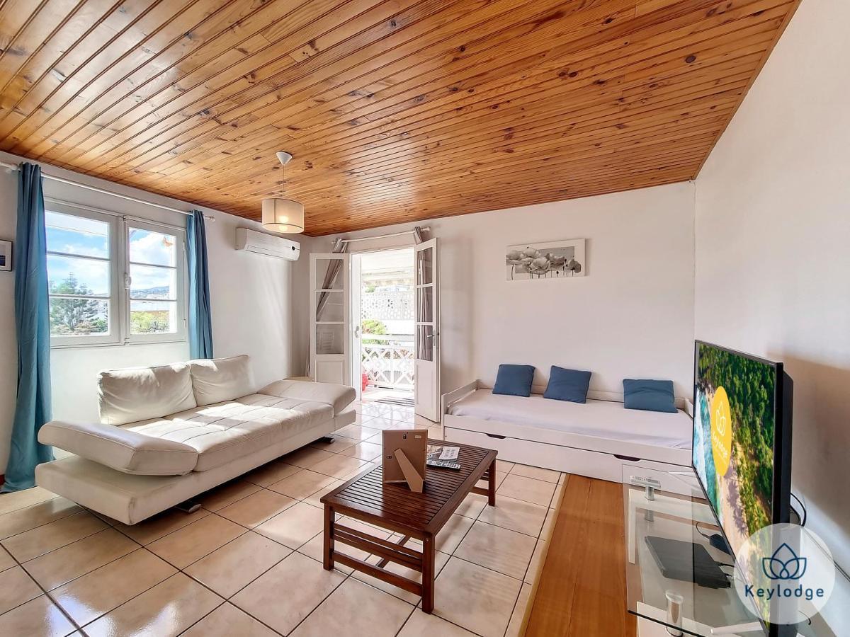 Paul Et Aliette - T3 Classe 3 Etoiles - 70M2 - Saint-Denis Extérieur photo